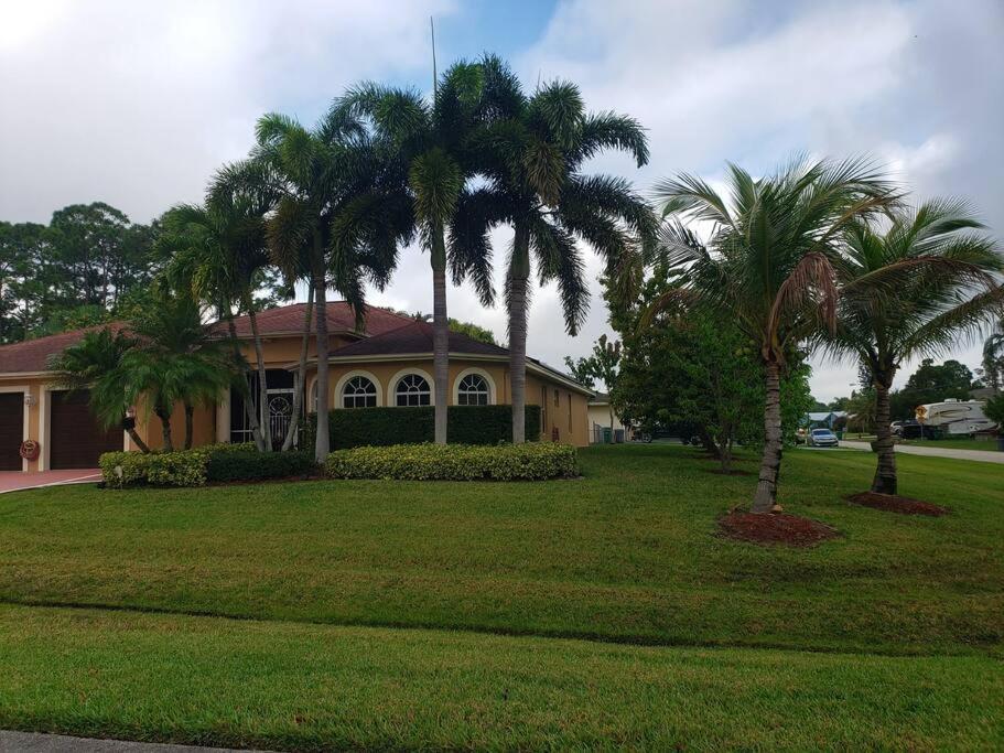 Port St. Lucie Charming Vacation Home In Port St Lucie. מראה חיצוני תמונה