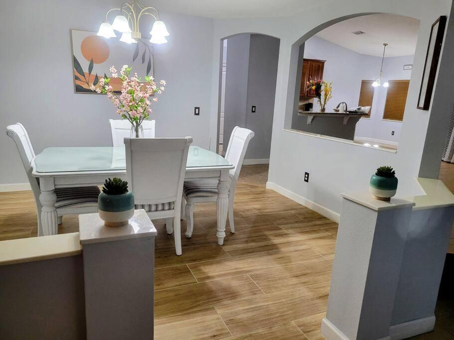 Port St. Lucie Charming Vacation Home In Port St Lucie. מראה חיצוני תמונה